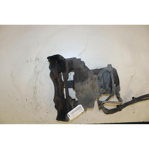 Left front brake caliper - left, man